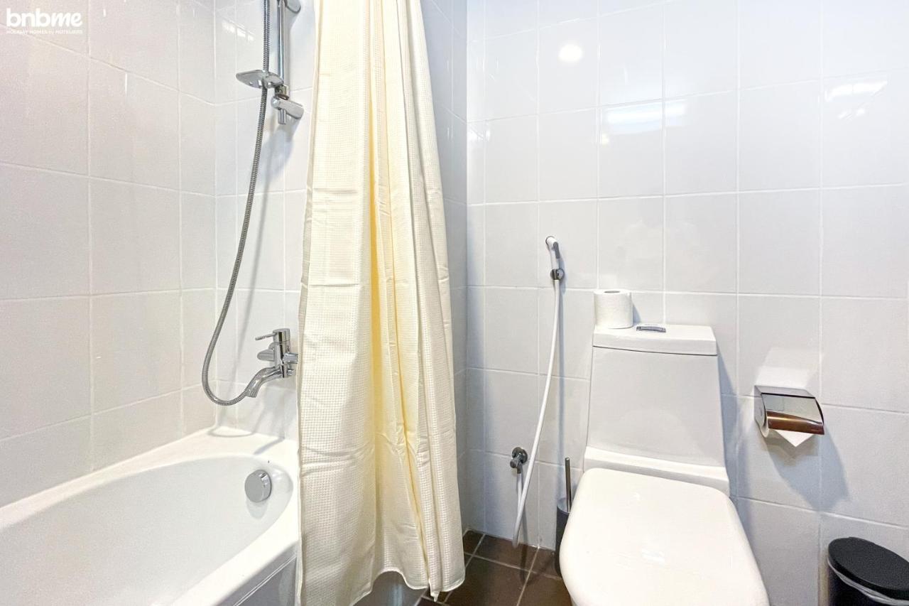 Bnbmehomes - Spacious Studio In Downtown Near Burj Khalifa - 1703 Дубай Екстериор снимка